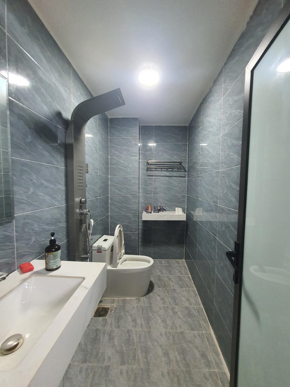 BÁN NHÀ MẶT PHỐ TỈNH LỘ 10 - BÌNH TÂN - 4 TẦNG - 84M2 - 11 TỶ - SỔ HỒNG CHÍNH CHỦ - Ảnh 4